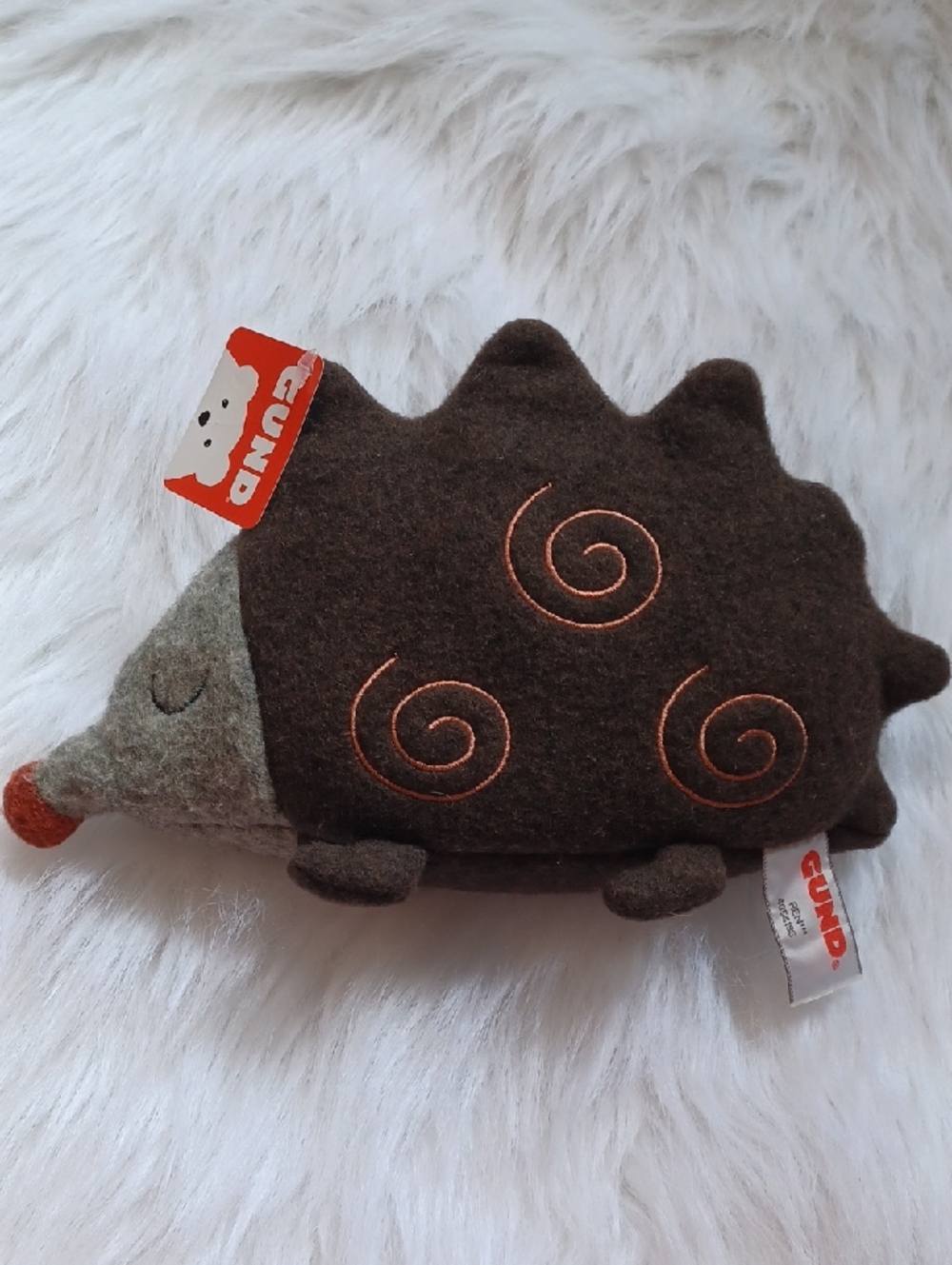 Gund Hedghog Plush. "Ren". Brown. 9". NWT.